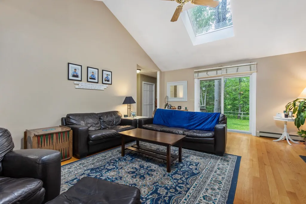 24 Stowecroft Drive Hampton NH 03842