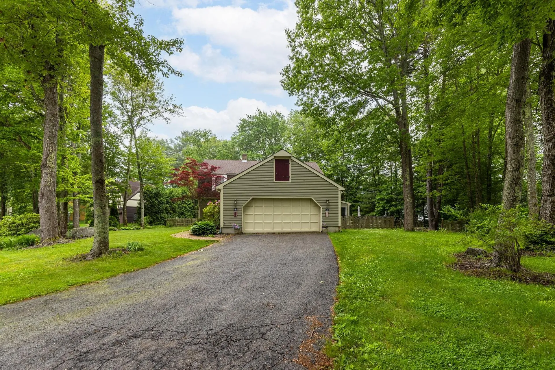 24 Stowecroft Drive Hampton NH 03842