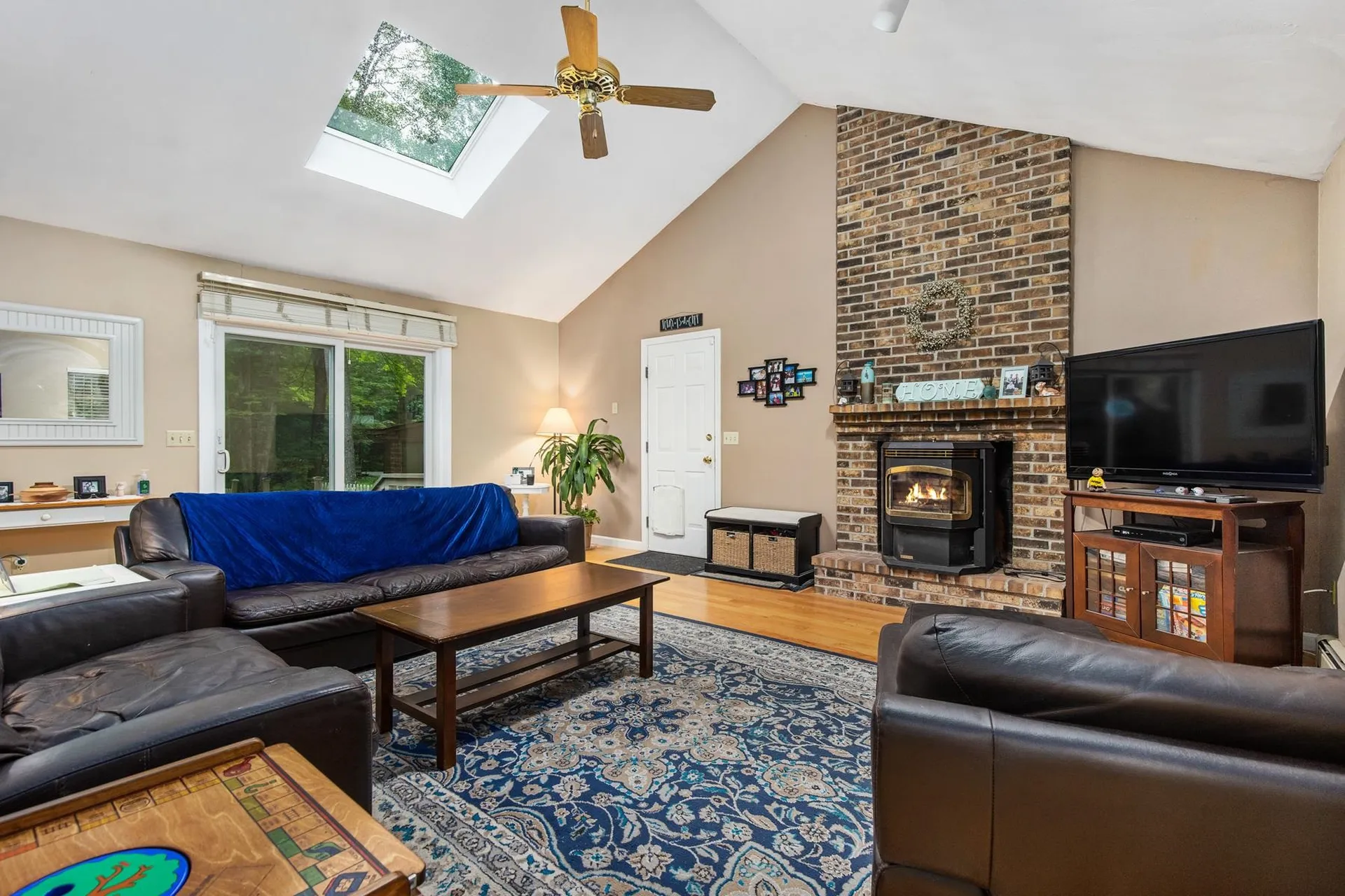 24 Stowecroft Drive Hampton NH 03842