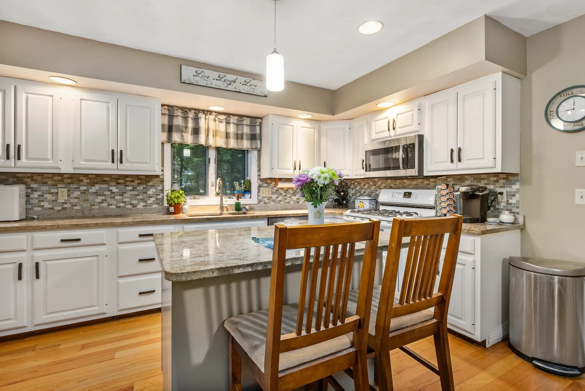 24 Stowecroft Drive Hampton NH 03842