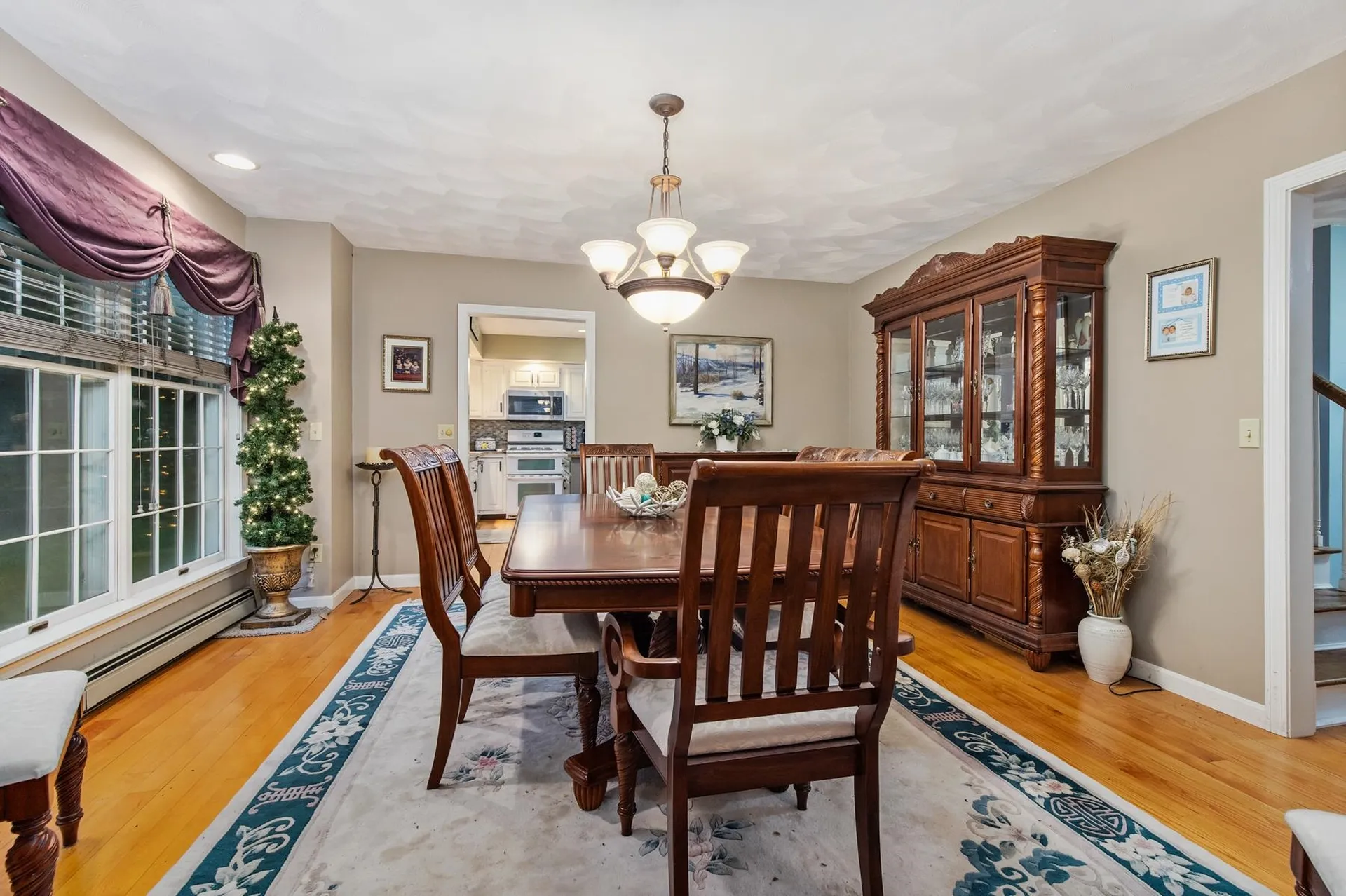 24 Stowecroft Drive Hampton NH 03842