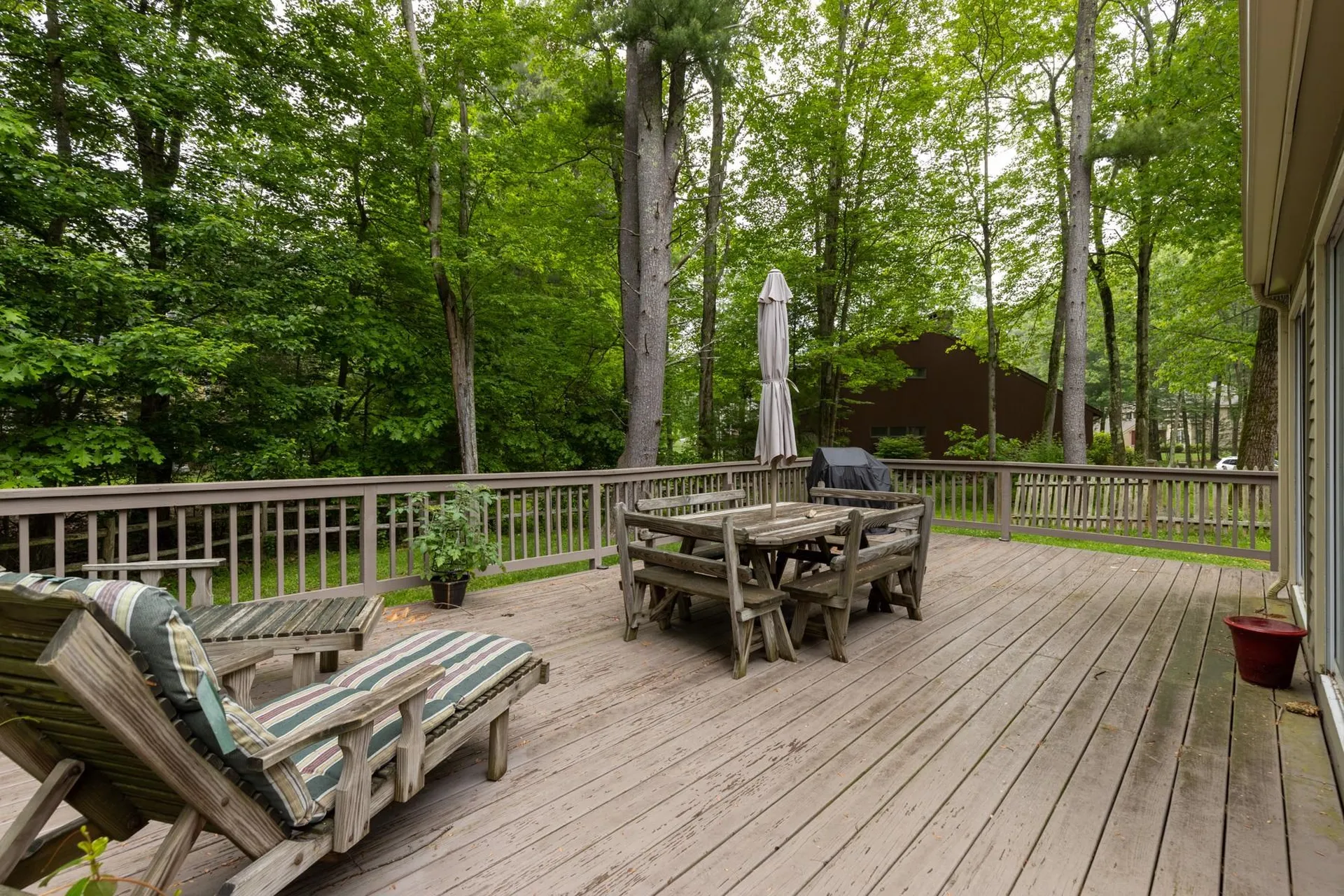 24 Stowecroft Drive Hampton NH 03842