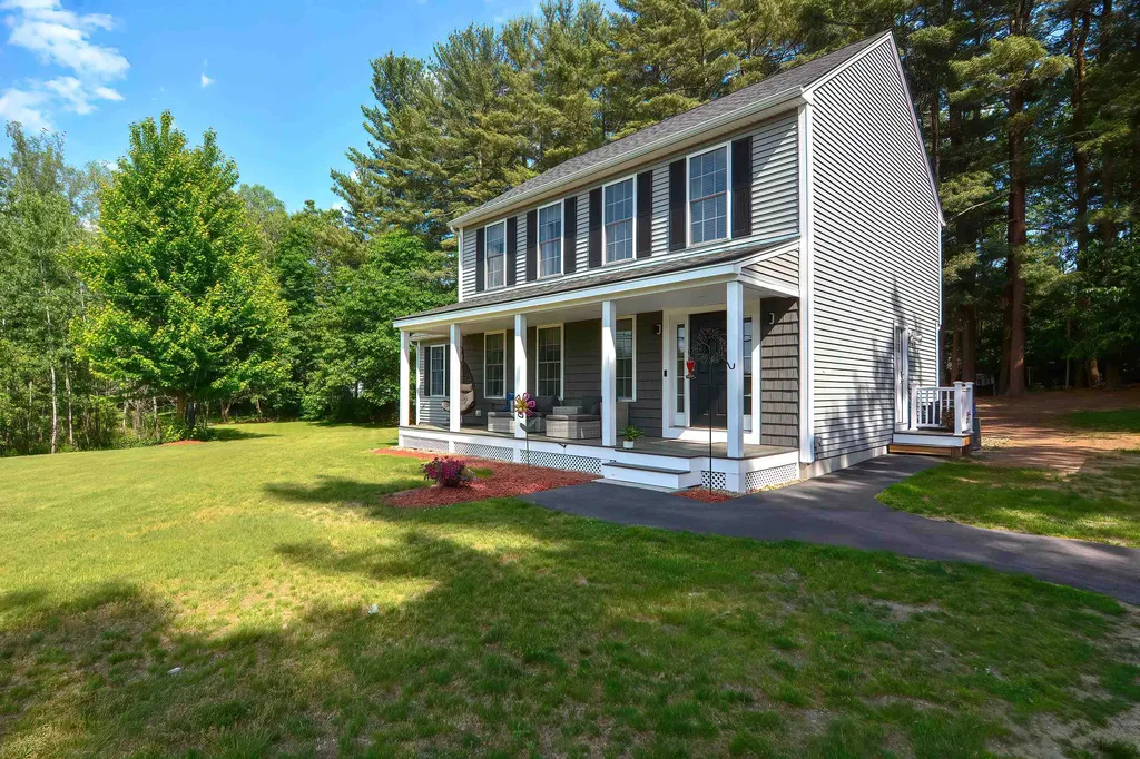 184 South Road Londonderry NH 03053