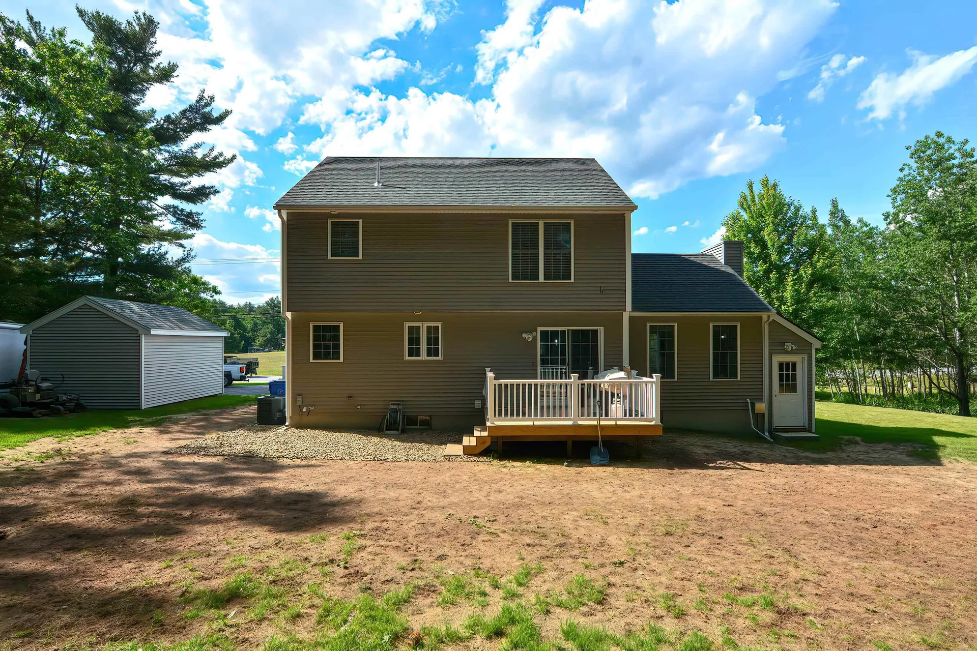 184 South Road Londonderry NH 03053