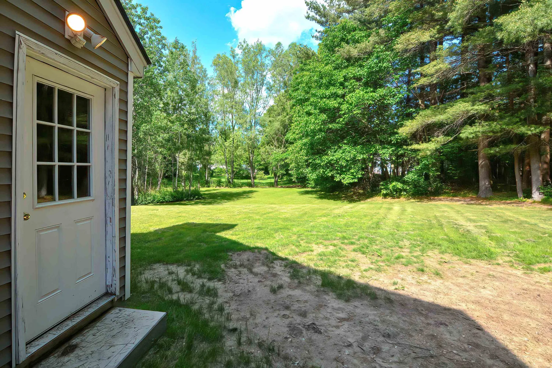 184 South Road Londonderry NH 03053