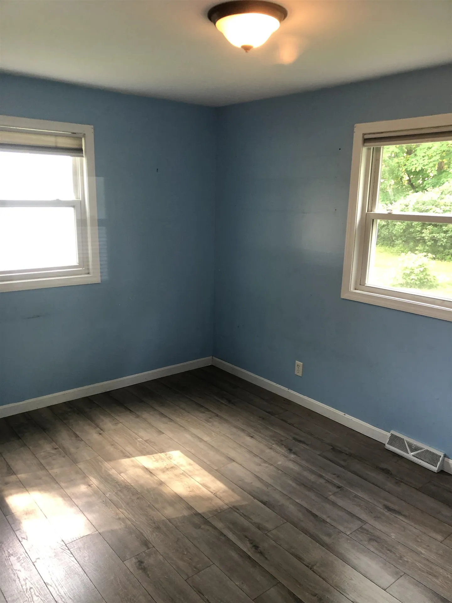 93 Hardy Avenue Burlington VT 05408