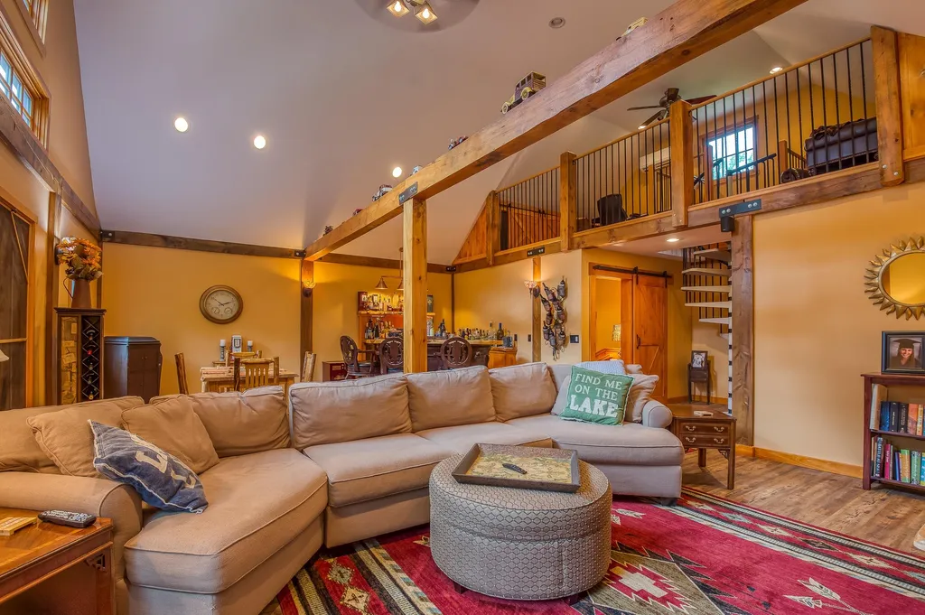 34 Mirror Lake Drive Tuftonboro NH 03816
