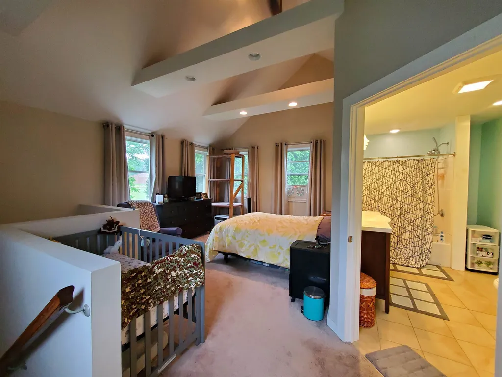 183 Shaker Hill Road Enfield NH 03748