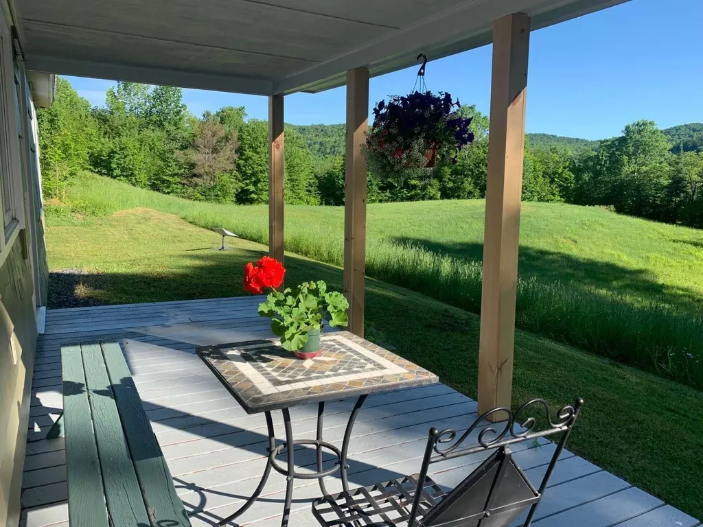 4927 Maplewood Road Corinth VT 05086