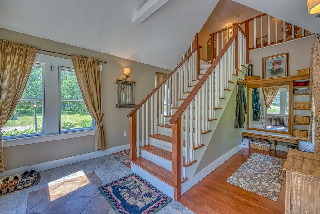 1217 Nh Route 175 Campton NH 03223