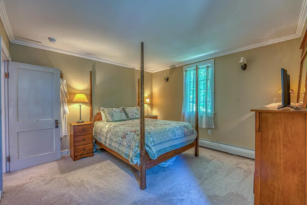 1217 Nh Route 175 Campton NH 03223