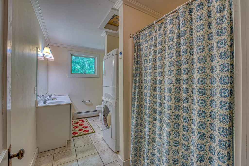 1217 Nh Route 175 Campton NH 03223