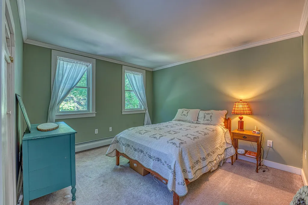 1217 Nh Route 175 Campton NH 03223
