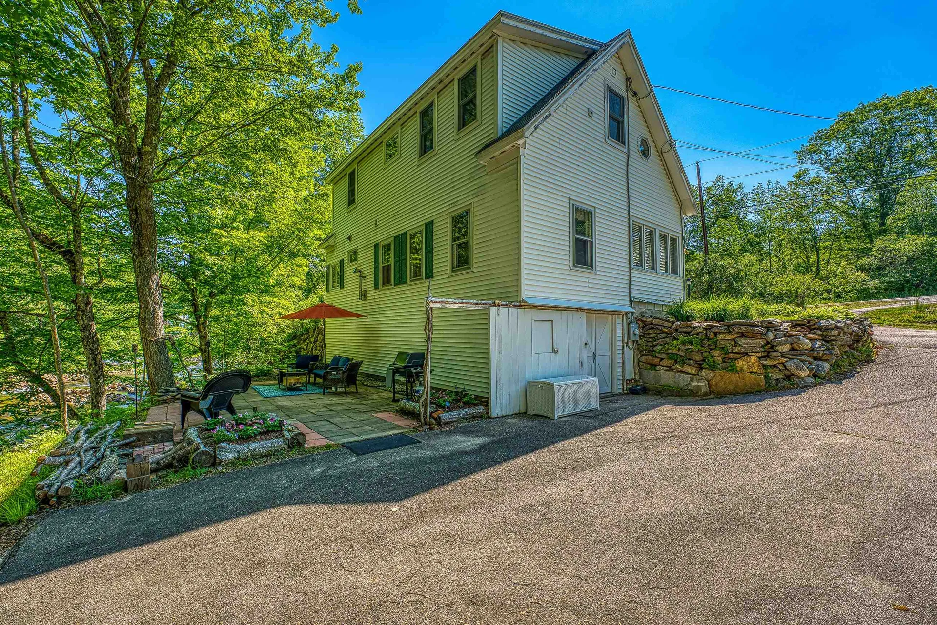 1217 Nh Route 175 Campton NH 03223