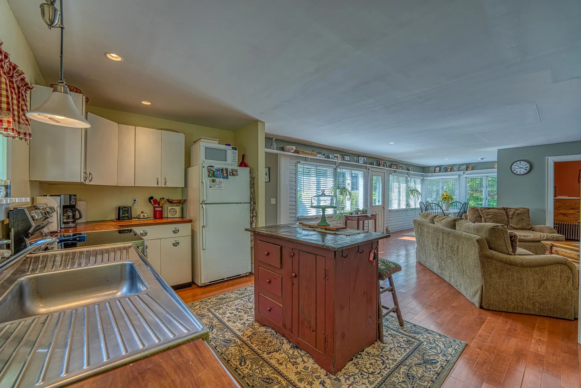 1217 Nh Route 175 Campton NH 03223