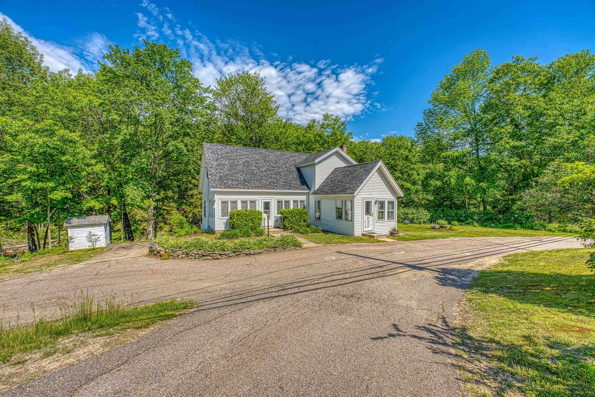 1217 Nh Route 175 Campton NH 03223