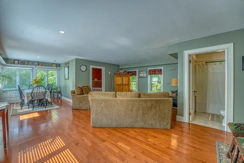 1217 Nh Route 175 Campton NH 03223