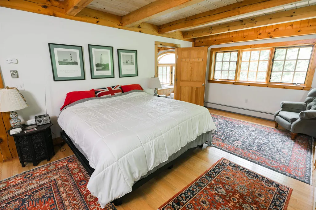 30 Thurston Pond Road Deerfield NH 03037