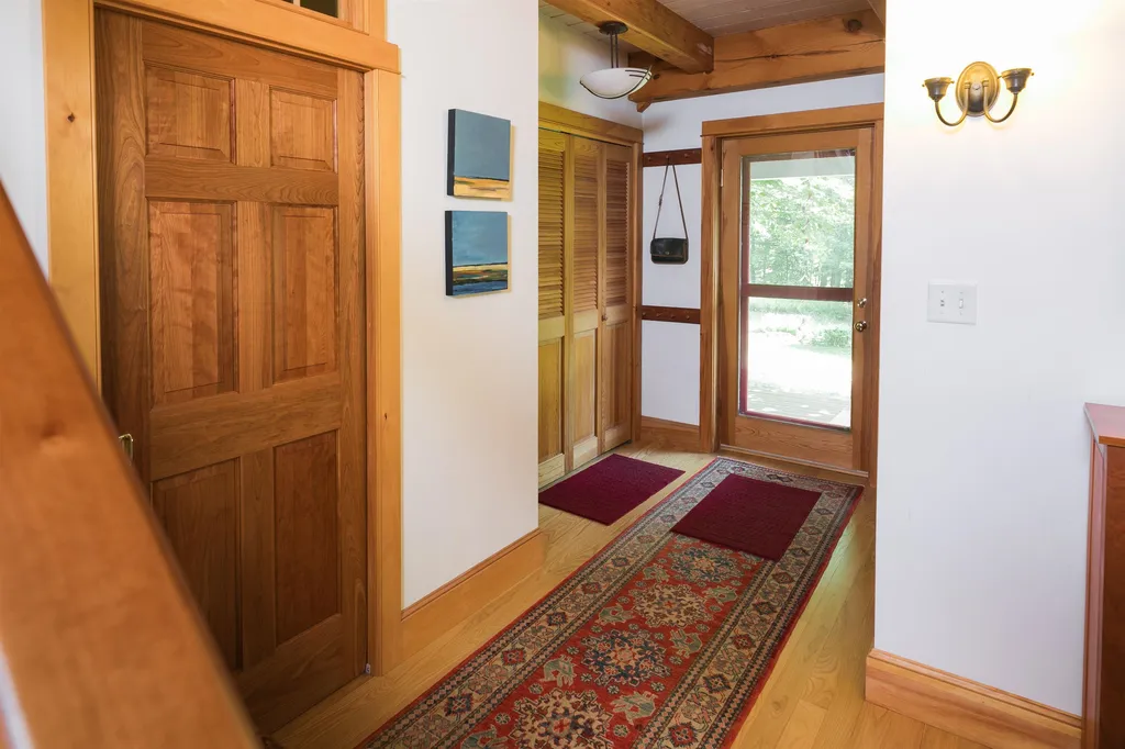 30 Thurston Pond Road Deerfield NH 03037