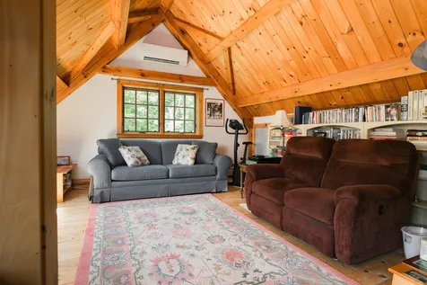 30 Thurston Pond Road Deerfield NH 03037