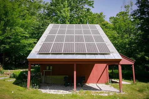 30 Thurston Pond Road Deerfield NH 03037