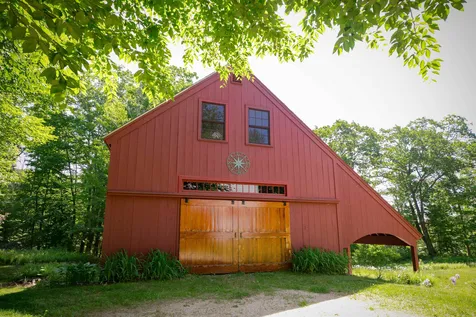 30 Thurston Pond Road Deerfield NH 03037
