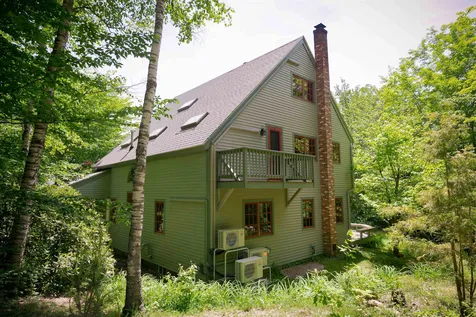 30 Thurston Pond Road Deerfield NH 03037