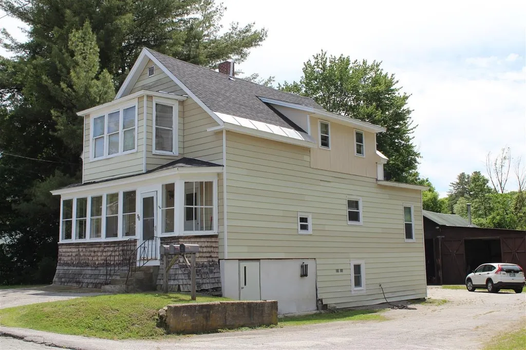 96 Lafayette Street Claremont NH 03743