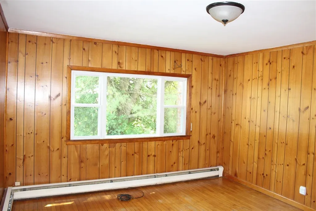 96 Lafayette Street Claremont NH 03743