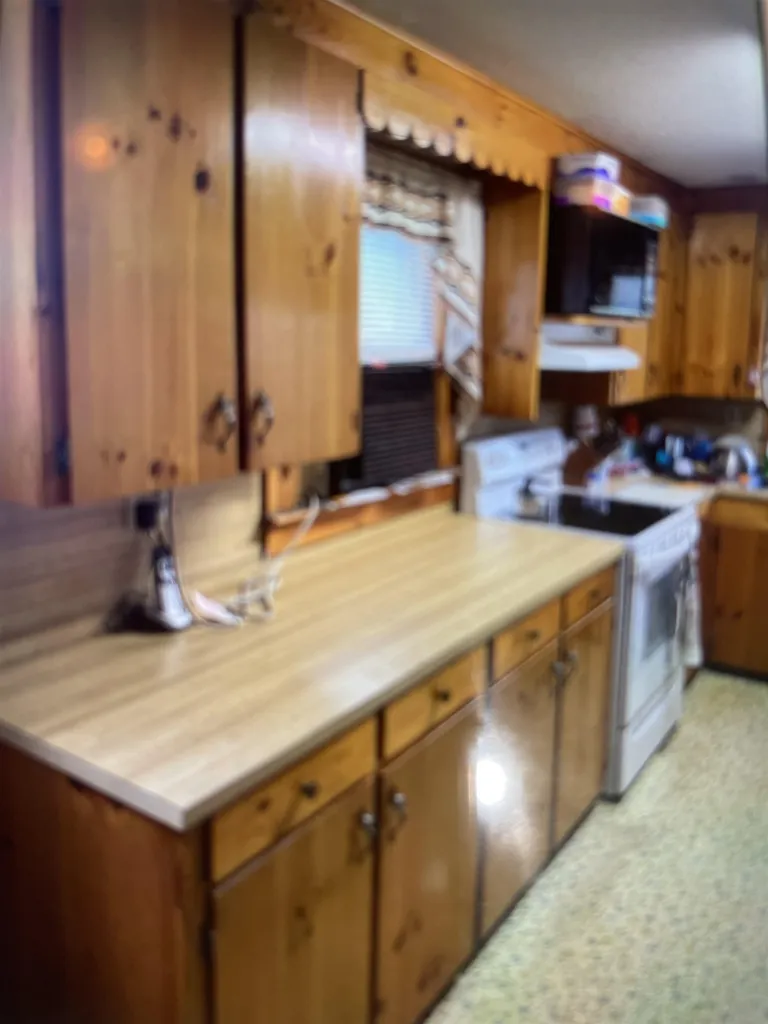 96 Lafayette Street Claremont NH 03743
