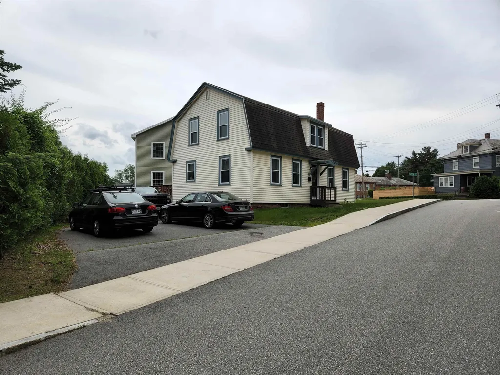 3 Giffin Street Keene NH 03431