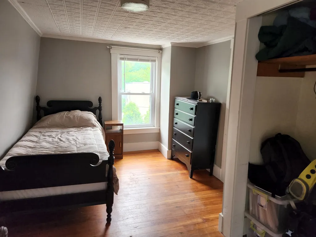 3 Giffin Street Keene NH 03431