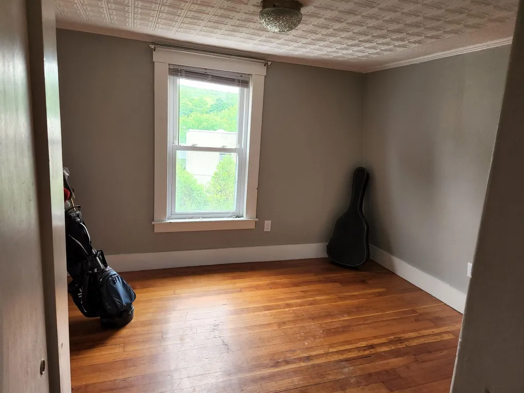 3 Giffin Street Keene NH 03431