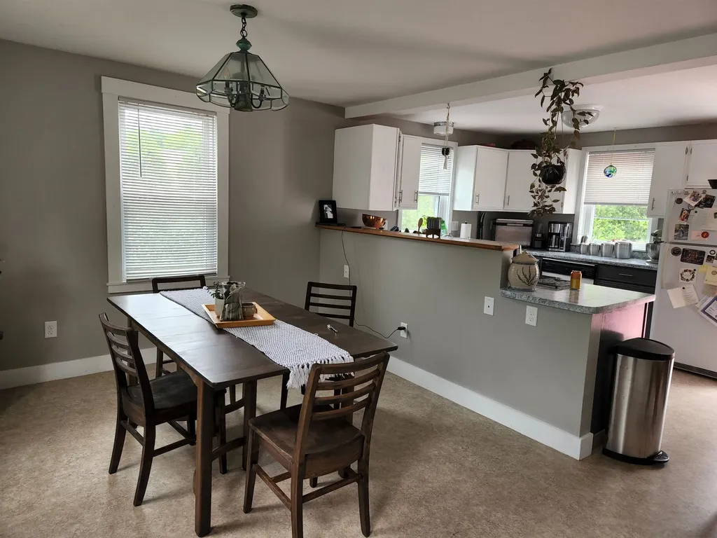 3 Giffin Street Keene NH 03431