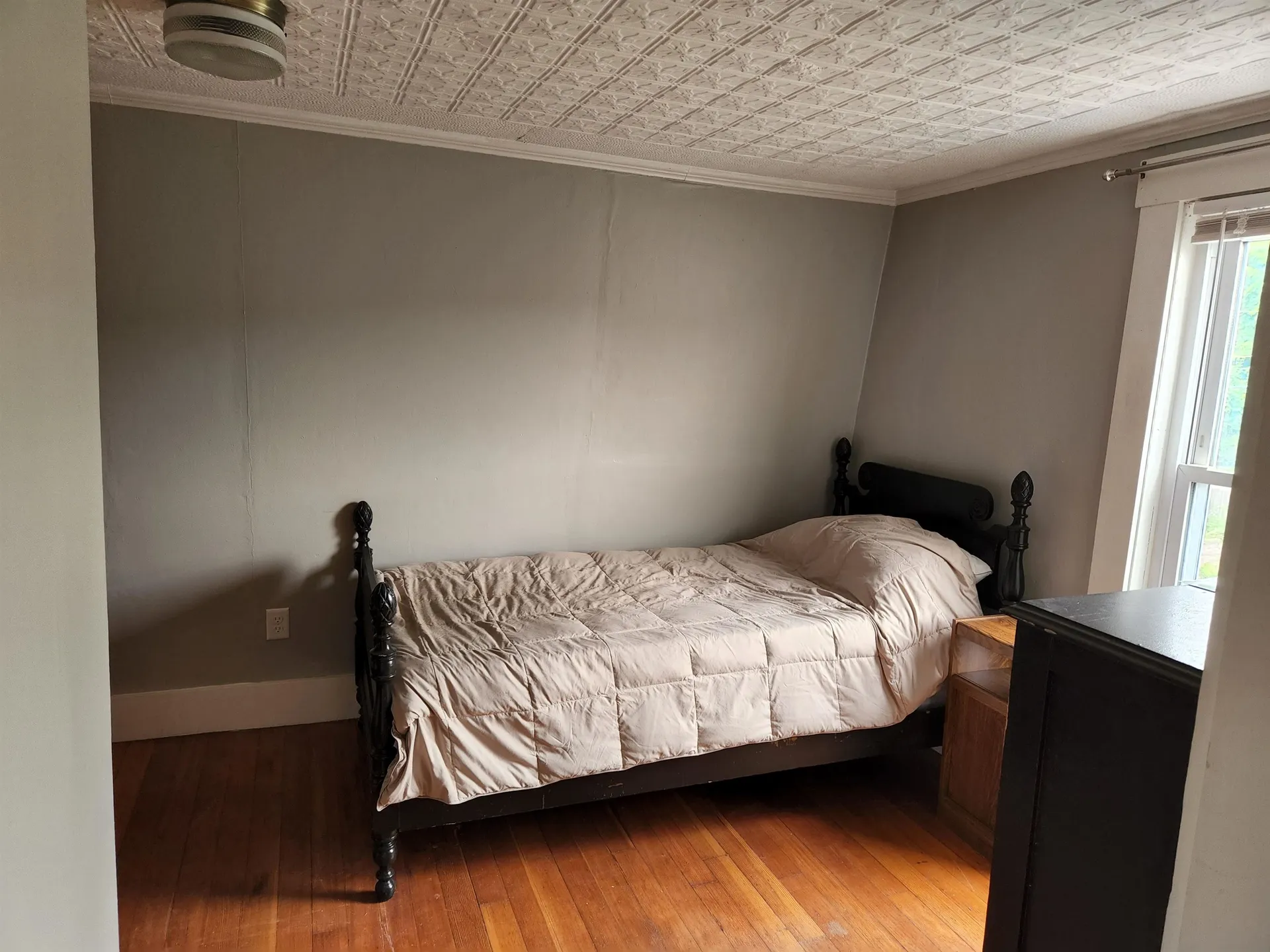 3 Giffin Street Keene NH 03431