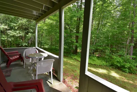17 Seasons At Attitash Road Bartlett NH 03812