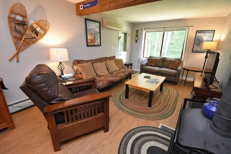 17 Seasons At Attitash Road Bartlett NH 03812