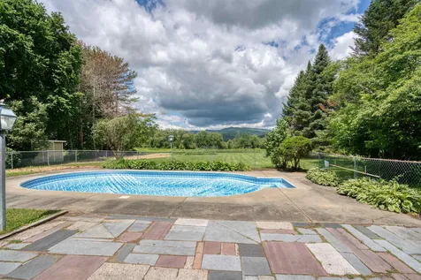 21 Winooski Street Waterbury VT 05676