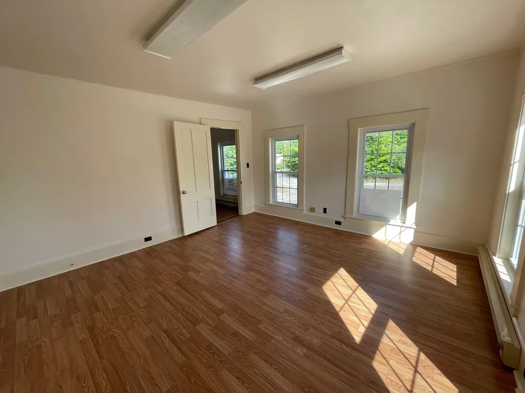 24 Henniker Street Hillsborough NH 03244