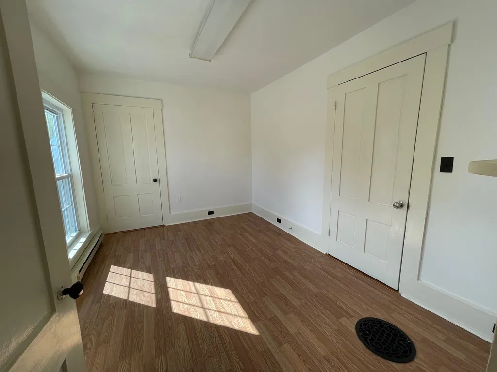 24 Henniker Street Hillsborough NH 03244