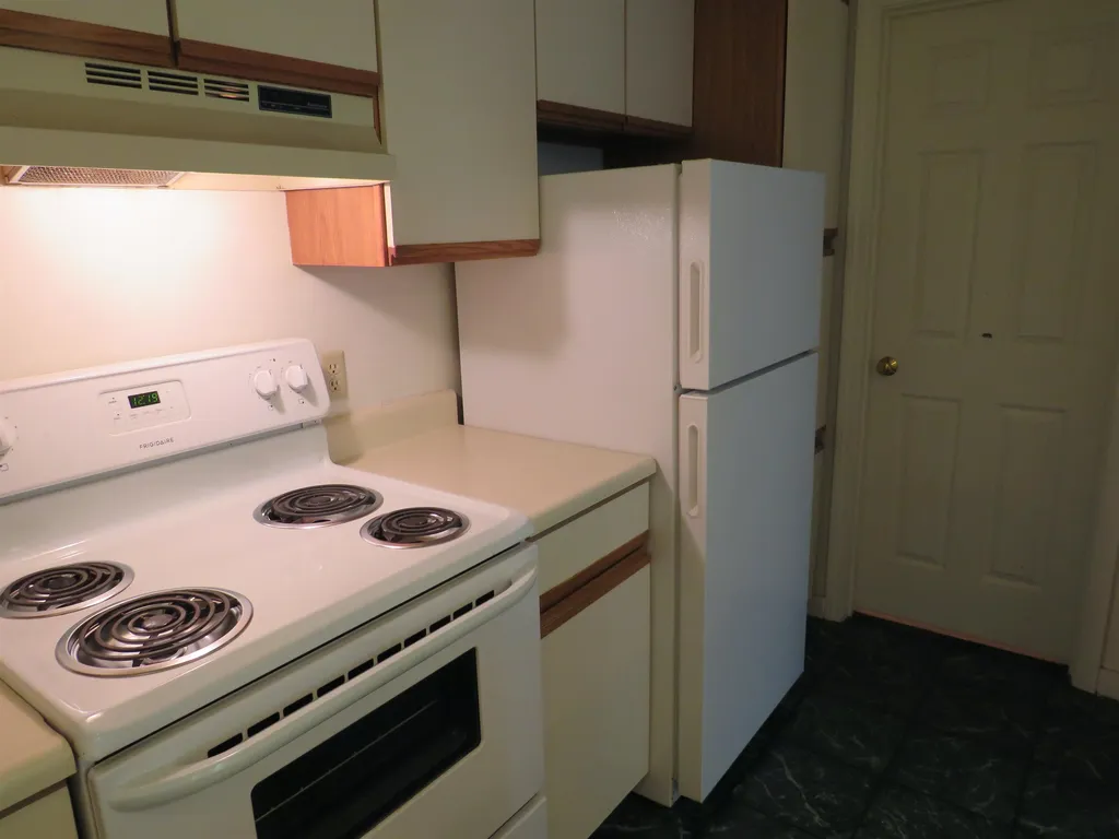 30 Wolf Road Lebanon NH 03766