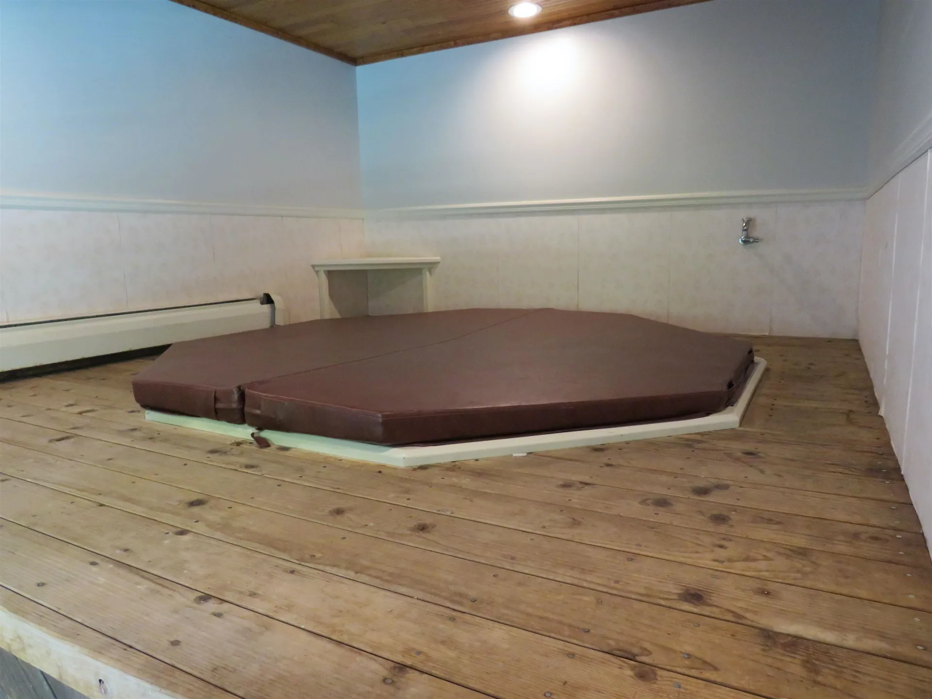 30 Wolf Road Lebanon NH 03766