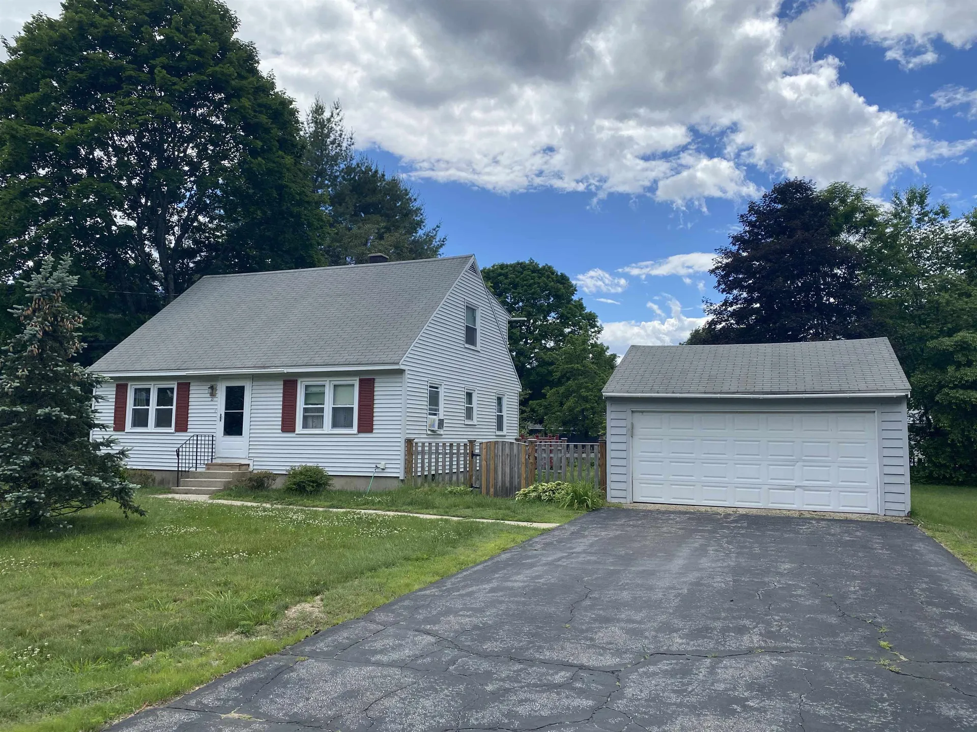 21 Queens Road Keene NH 03431
