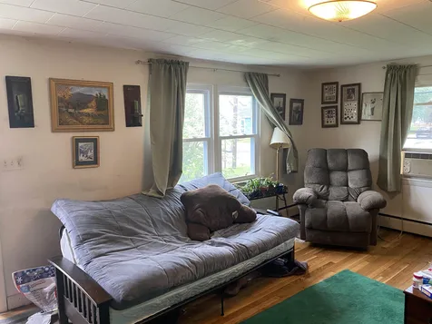 21 Queens Road Keene NH 03431