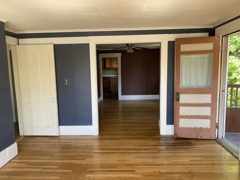 28 Charles Street Rochester NH 03867