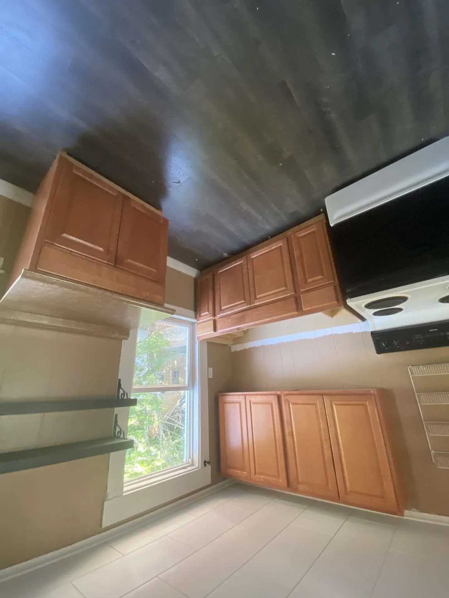 28 Charles Street Rochester NH 03867