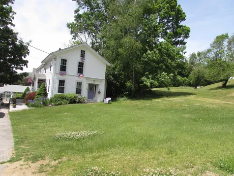 25 Old Wolfeboro Road Alton NH 03809
