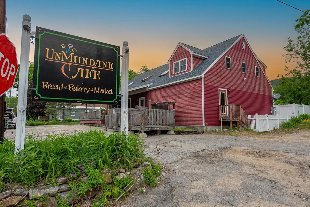 1166 Nh Route 175 Campton NH 03223
