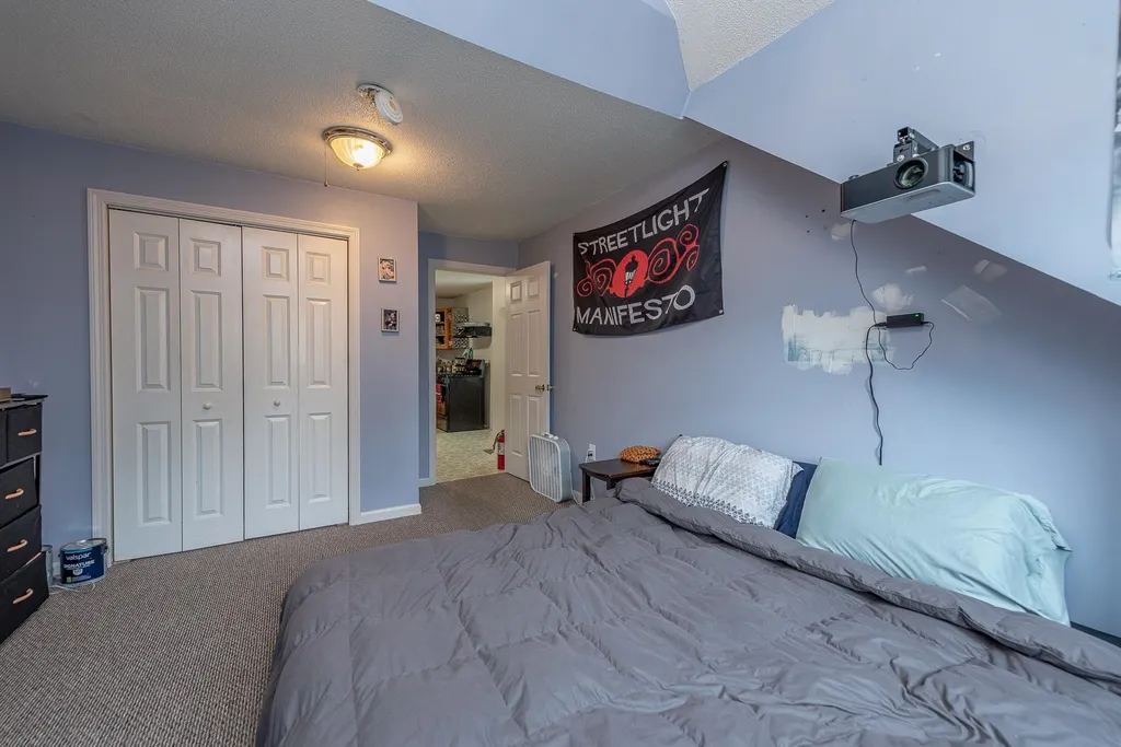 1166 Nh Route 175 Campton NH 03223