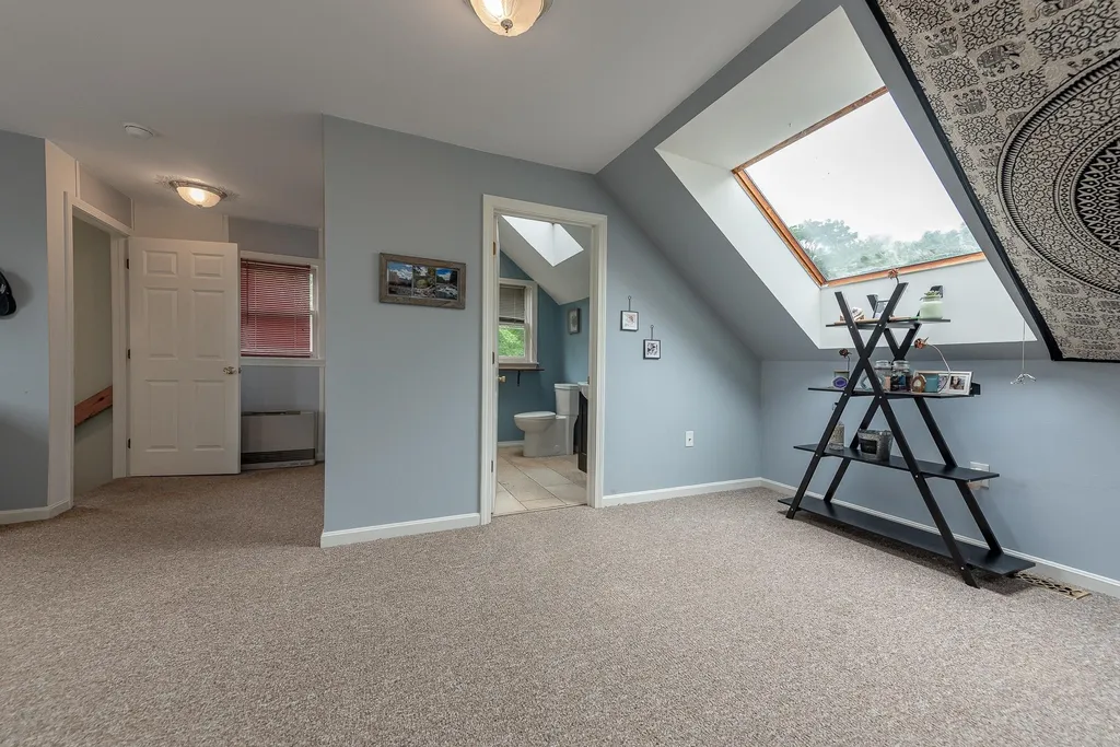1166 Nh Route 175 Campton NH 03223